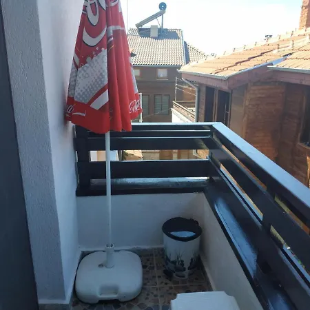 къщата с разкопките - The House With The Excavations بيت للعطل *