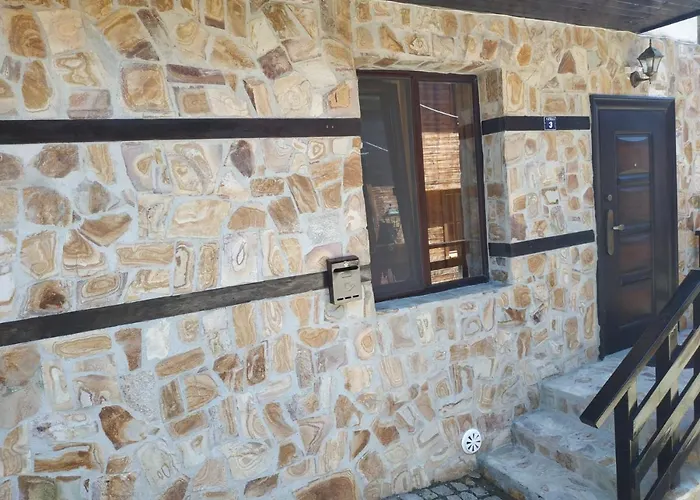 къщата с разкопките * Созопол